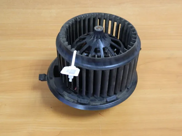 Мотор печки AUDI Q7 4L BAR (Б/У)