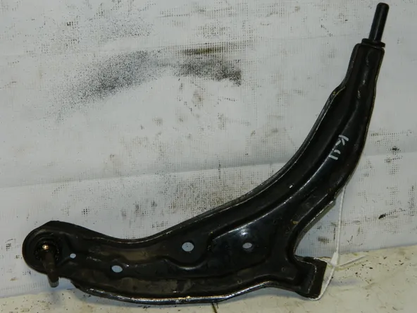 Рычаг Подвески NISSAN MARCH K11 Перед Прав (Контрактный) 45993162