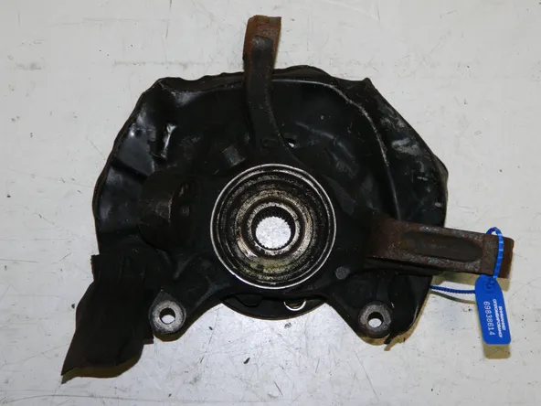 Ступица TOYOTA WINDOM VCV10 Перед Лев (Контрактный) 69838614