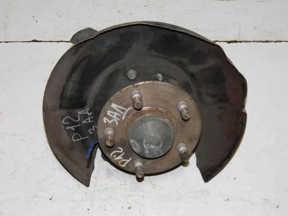 Ступица NISSAN PRIMERA P12 Зад Лев (Контрактный) 69838453