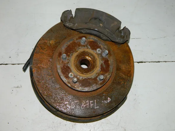 Ступица HONDA STREAM RN3 Перед Лев (Контрактный) 03344868