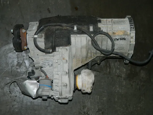 Раздаточная коробка VOLKSWAGEN TOUAREG 7L7 BHK (Контрактный) 27774261