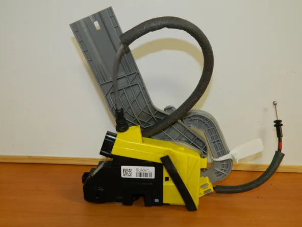 Замок двери  KIA SPORTAGE 4 QL Зад Прав (Б/У) 35020916