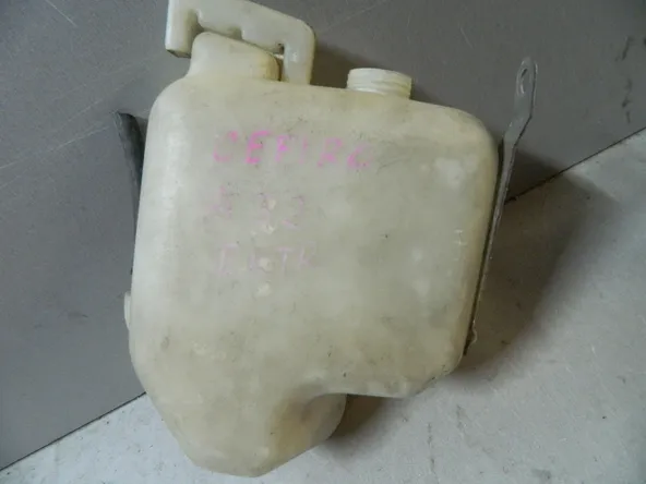 Бачок расширительный NISSAN CEFIRO A32 (Контрактный) 79591922