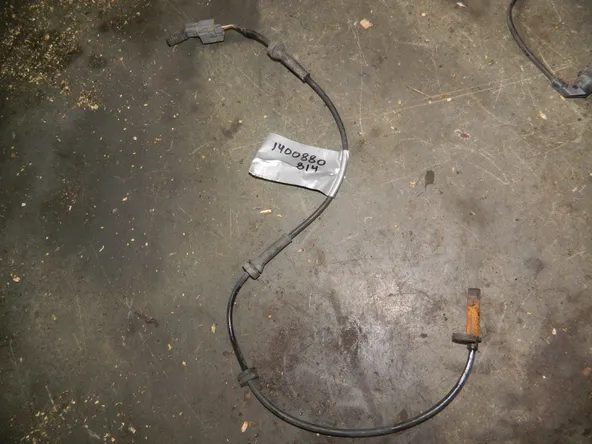 Датчик ABS NISSAN X-TRAIL NT32 Перед Лев (Контрактный) 1400880814