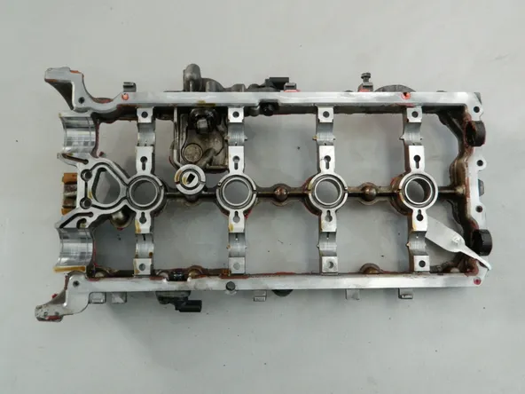 Постель распредвалов AUDI Q7 4L BAR (Б/У)