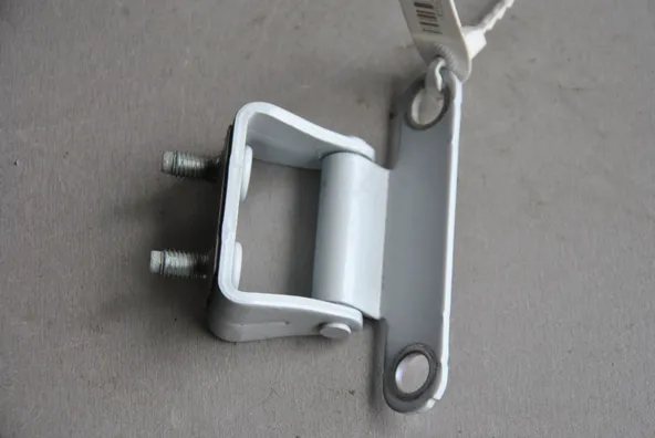 Петля 5-й двери Kia Sportage QL Лев (Б/У)