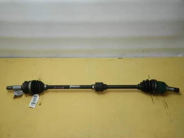 Привод MITSUBISHI COLT Z25A 4G15 Перед Прав (Контрактный) 181008