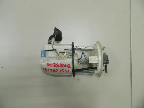 Насос топливный MITSUBISHI LANCER X CY4A (Контрактный)