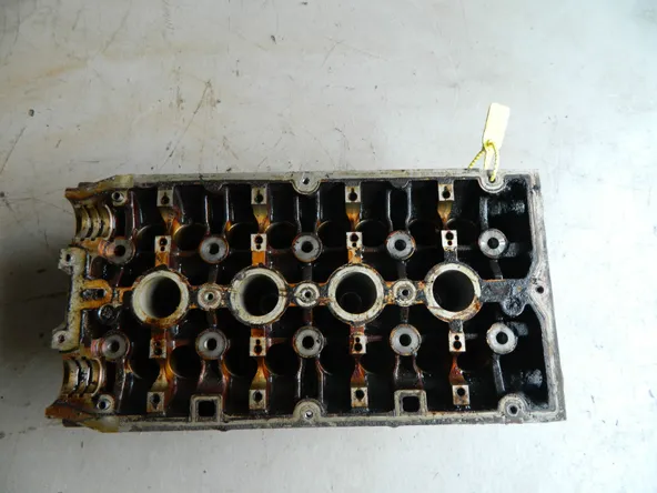 Головка блока цилиндров OPEL ASTRA GTC A16XER (Б/У) 94603854