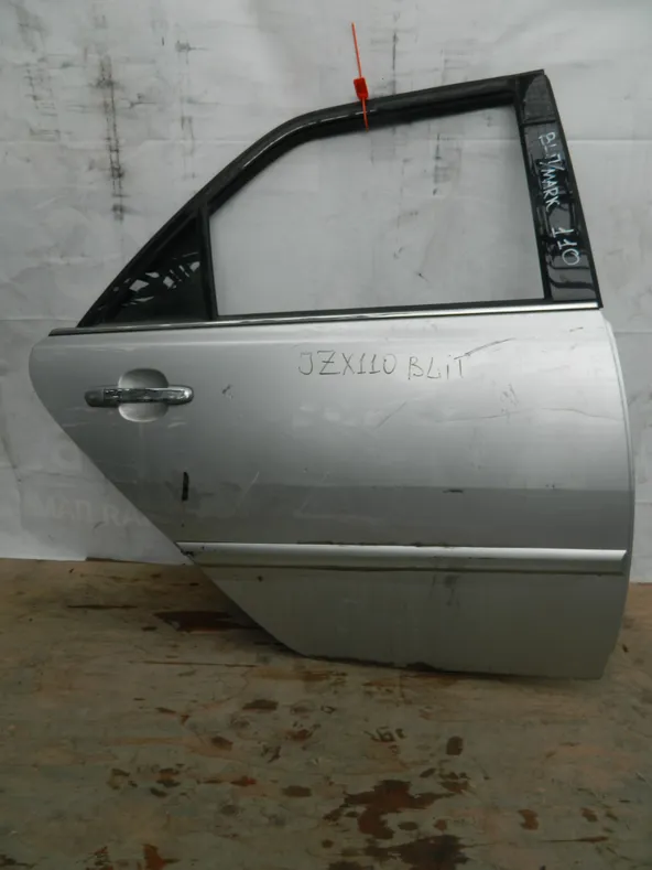 Дверь TOYOTA MARK II WAGON BLIT JZX110 Зад Прав (Контрактный) 72355604