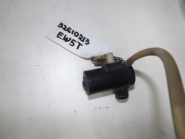 Мотор бачка омывателя HONDA STREAM RN1 (Контрактный)