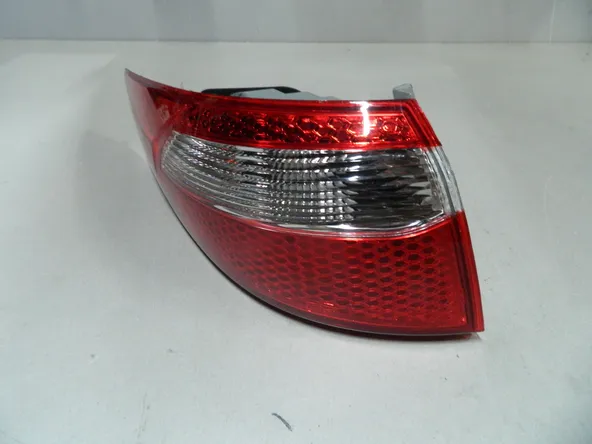 Фонарь JORDEN JH03K2005AL KIA RIO 11-15 седан (наружный) LH 924014X000