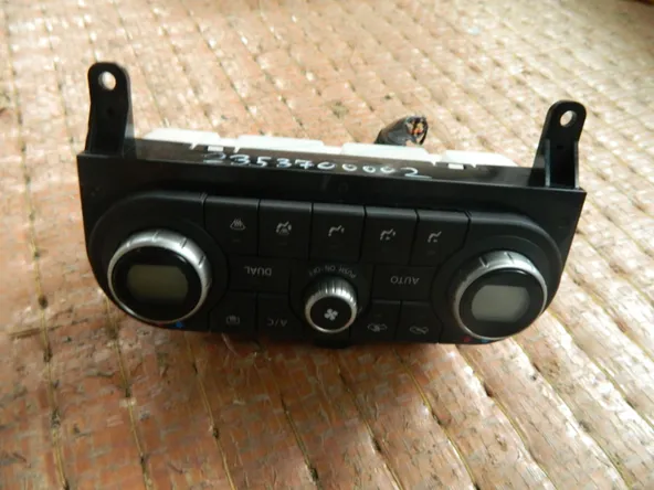 Блок управления климат-контролем NISSAN DUALIS KJ10 (Контрактный) 2353700002