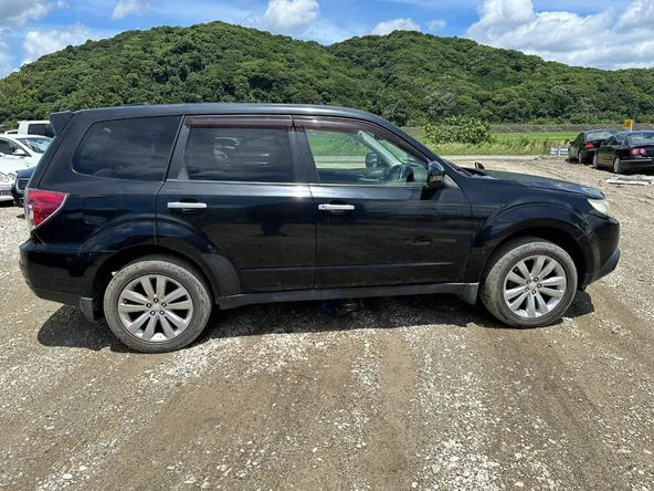 Дверь SUBARU FORESTER SHJ Перед Прав (Контрактный) 27117006