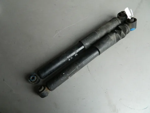 Амортизатор NISSAN X-TRAIL TNT31 Задн. R+L (Контрактный) 45976005