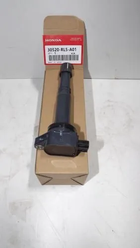 Катушка зажигания HONDA 30520RL5A01