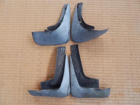 Брызговик Toyota Camry ACV30 (контрактный) 32158001