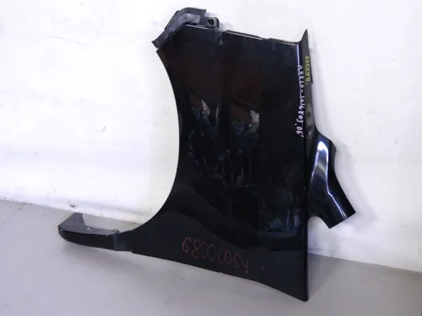 Крыло TOYOTA VOXY AZR60 Перед Лев (Контрактный) 68000064