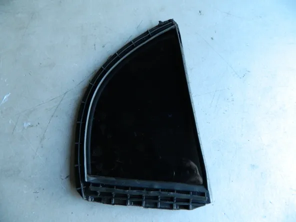 Форточка двери HONDA CIVIC FD1 Задн Лев (Контрактный) 1081880113