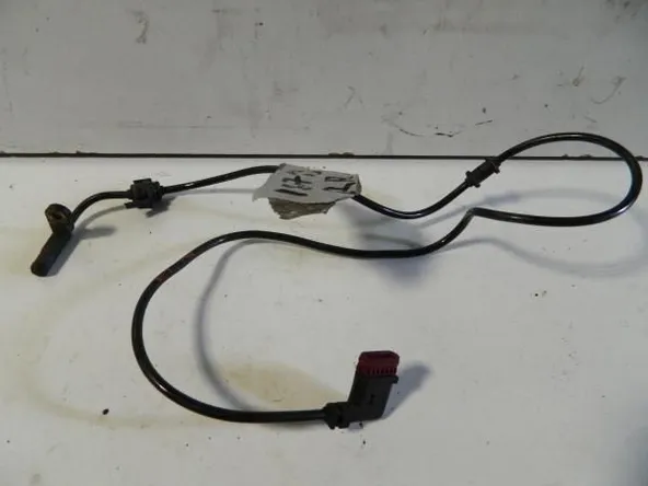 Датчик ABS MERCEDES C180 CL203 Зад Прав (Контрактный)