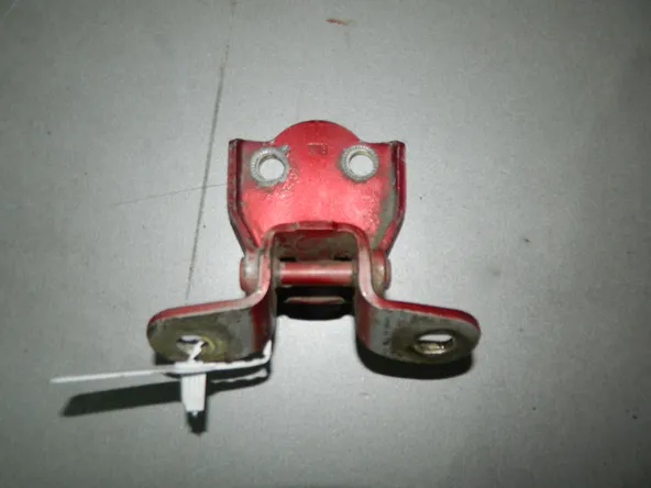 Петля двери HYUNDAI ACCENT LC Зад Лев Низ (Б/У) 35020108