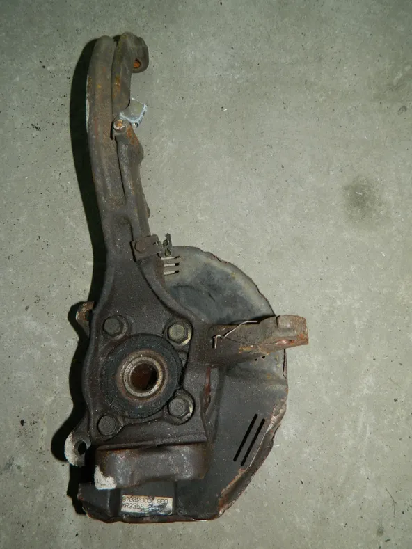 Ступица MITSUBISHI LEGNUM EC5W Перед Прав (Контрактный) 79586844