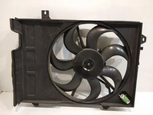 Диффузор радиатора HYUNDAI/KIA 253801C050 HYUNDAI GETZ