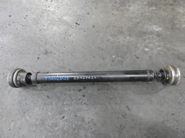 Карданный вал SUZUKI GRAND VITARA TDA4W Перед (Контрактный) 23429623
