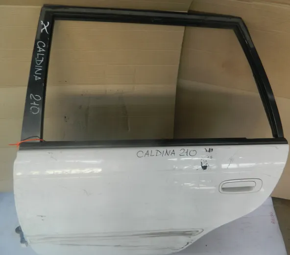 Дверь TOYOTA CALDINA ST210 Зад Лев (Контрактный) 65243397