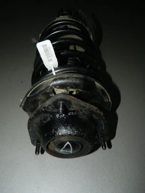 Стойка подвески HYUNDAI ACCENT LC Перед Прав (Б/У) 35020199