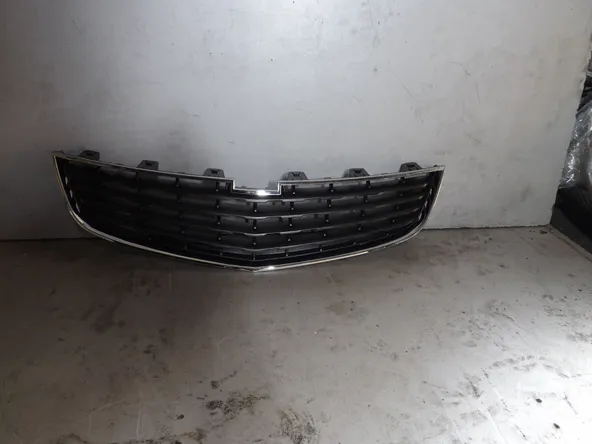 Решётка радиатора ATB 1ACC10JAN CHEVROLET CRUZE I 2012-2016 Рестайлинг / Низ