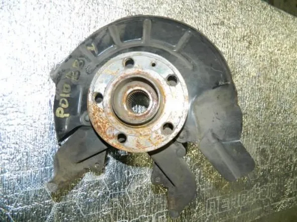 Ступица VOLKSWAGEN POLO 6C1 Перед Прав (Контрактный) 79586607