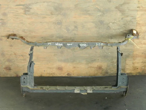 Рамка радиатора TOYOTA WISH ANE10 (Б/У) 94584293