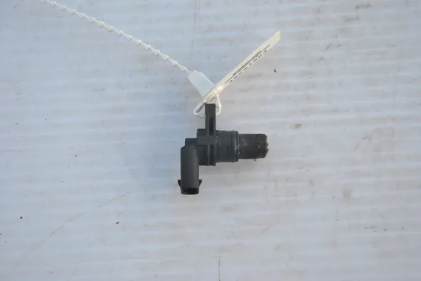 Датчик положения распредвала AUDI Q7 4LB (Б/У) 46091304