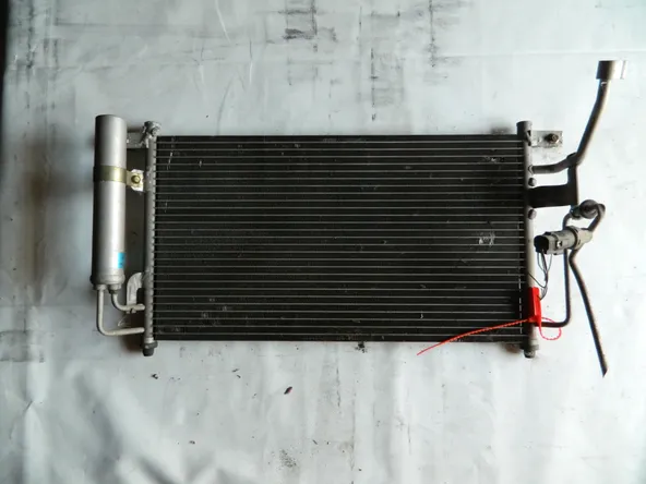 Радиатор кондиционера MAZDA DEMIO DY3W (Контрактный) 72367342