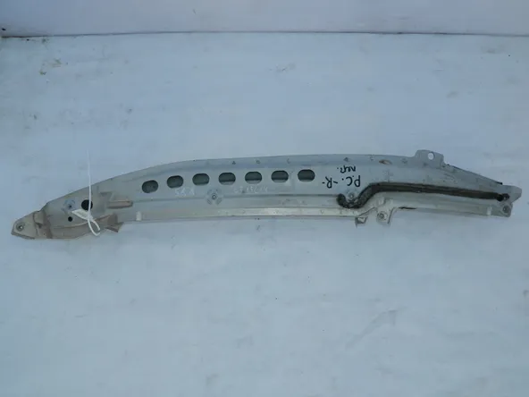 Кронштейн крыла PORSCHE CAYENNE 955 Перед Прав (Контрактный)