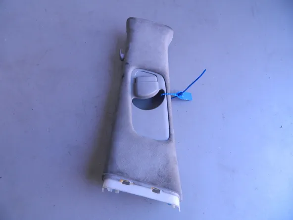 Обшивка стойки центральная HYUNDAI EQUUS VI G6DA Лев (Б/У) 69838435 858303N751TX