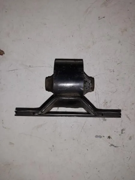 Подушка двигателя TOYOTA LITE ACE NOAH CR40 2C (Kонтрактный) 1230364110