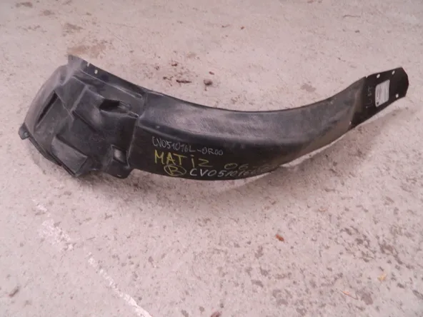 Подкрылок API CV051016L0R00 DAEWOO MATIZ KLYA RH 2005 - 2010