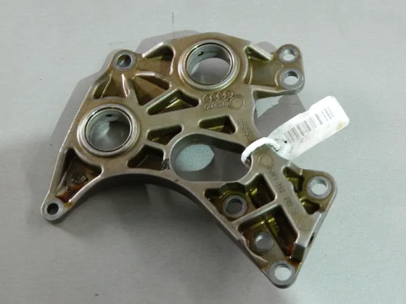 Крышка двигателя передняя AUDI Q7 4L BAR (Б/У) 45989669