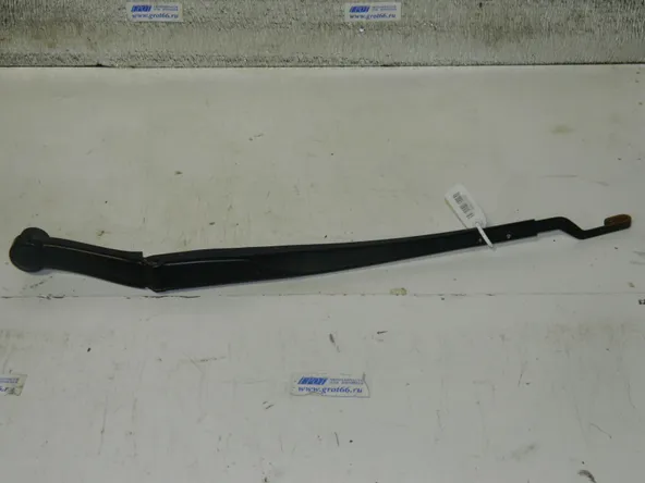 Поводок стеклоочистителя HYUNDAI EQUUS VI 6GDA 2013-2015 Перед Лев (Б/У) 35017767