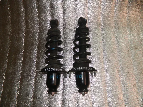 Стойка подвески TOYOTA AVENSIS AZT250 Зад (пара) (Контрактный) 37550608