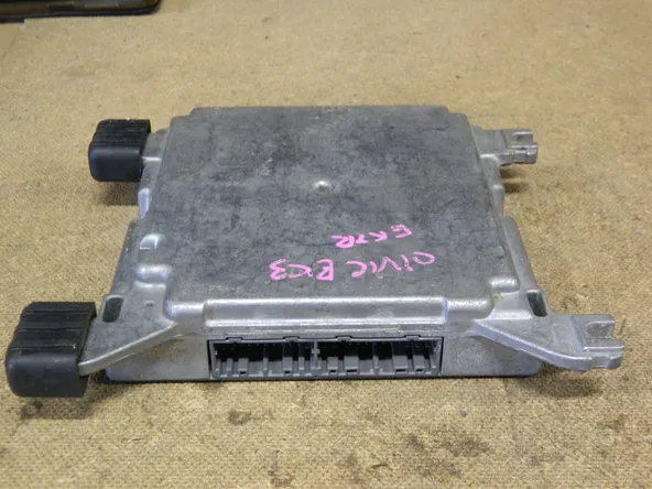 Блок управления ДВС HONDA CIVIC D15B (Контрактный) 79590402 37820P2C901