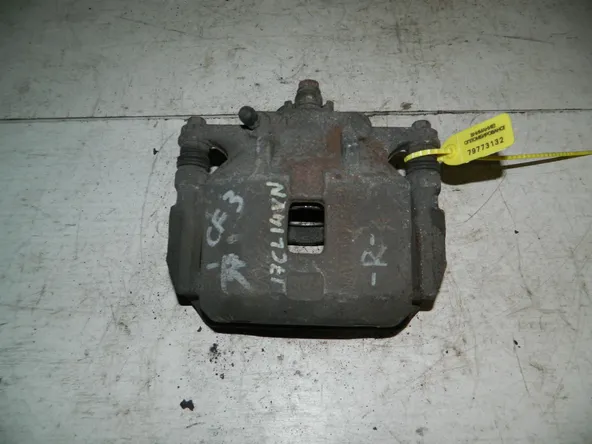 Суппорт HONDA Accord CF3 Перед Лев (Контрактный) 79773132