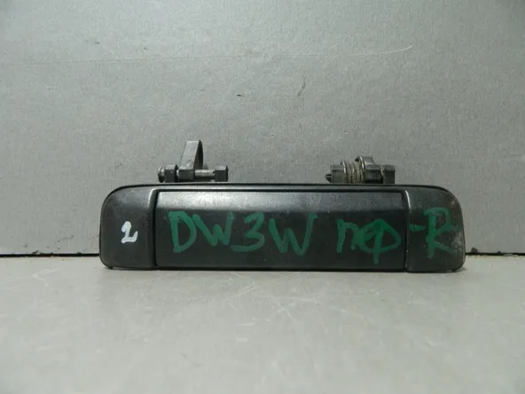 Ручка двери наружная MAZDA DEMIO DW3W Перед Прав (Контрактный) 81539922
