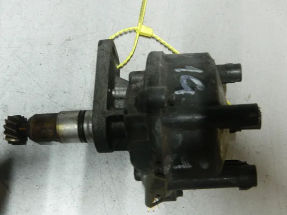 Трамблер TOYOTA 1GFE (Контрактный) 79780060