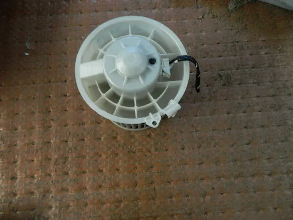 Мотор печки NISSAN X-TRAIL NT32 (Контрактный) 1400880003