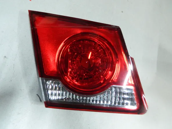 Фонарь JORDEN JH01CRZ09005AL CHEVROLET CRUZE 2009-2013 внутр LH 96830489