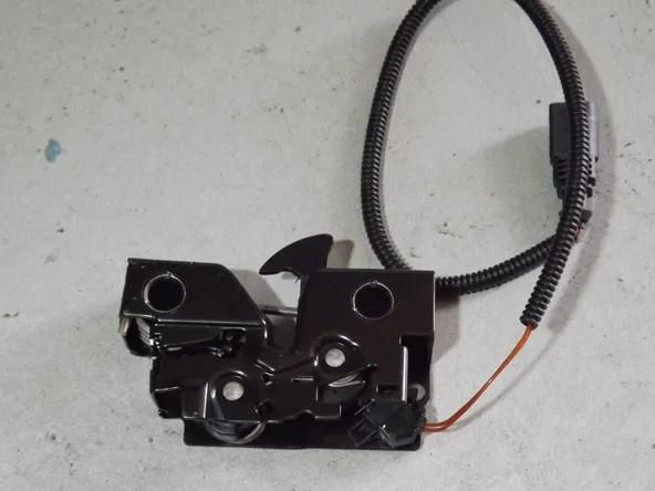 Замок капота ATB 1AWP50KBAC VOLKSWAGEN POLO V 2009-2015 Седан